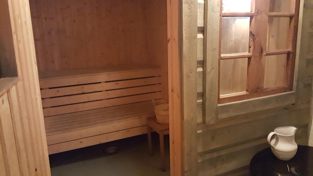 Mora Vandrarhem Och Gaesthem Vinäs Buitenkant foto