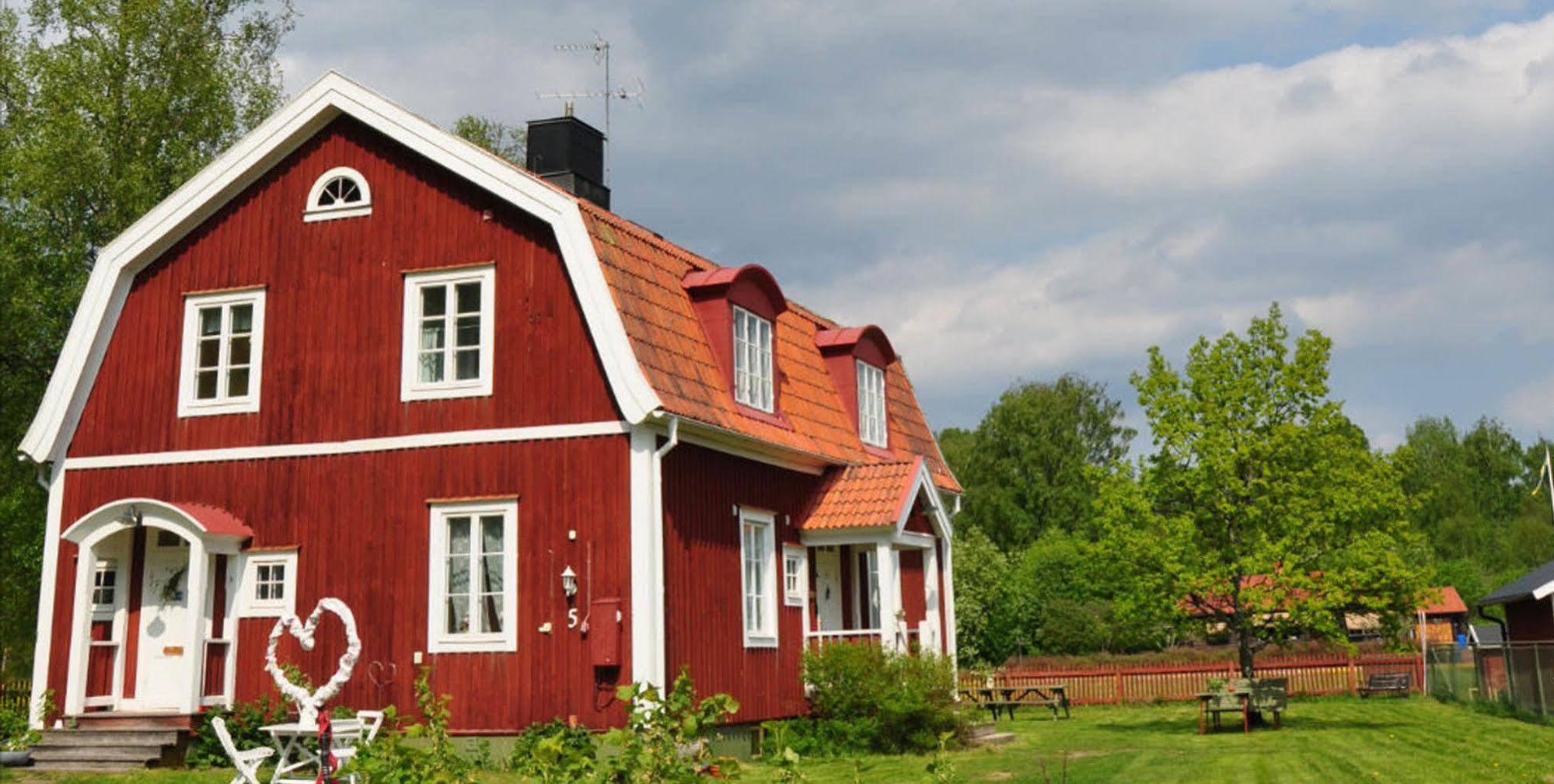 Mora Vandrarhem Och Gaesthem Vinäs Buitenkant foto